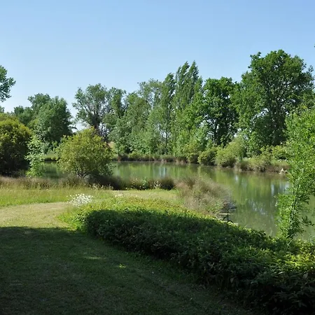 Le Fournil De Remus A Cavarcou Holiday home