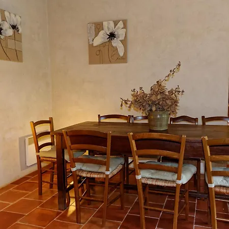 Le Fournil De Remus A Cavarcou